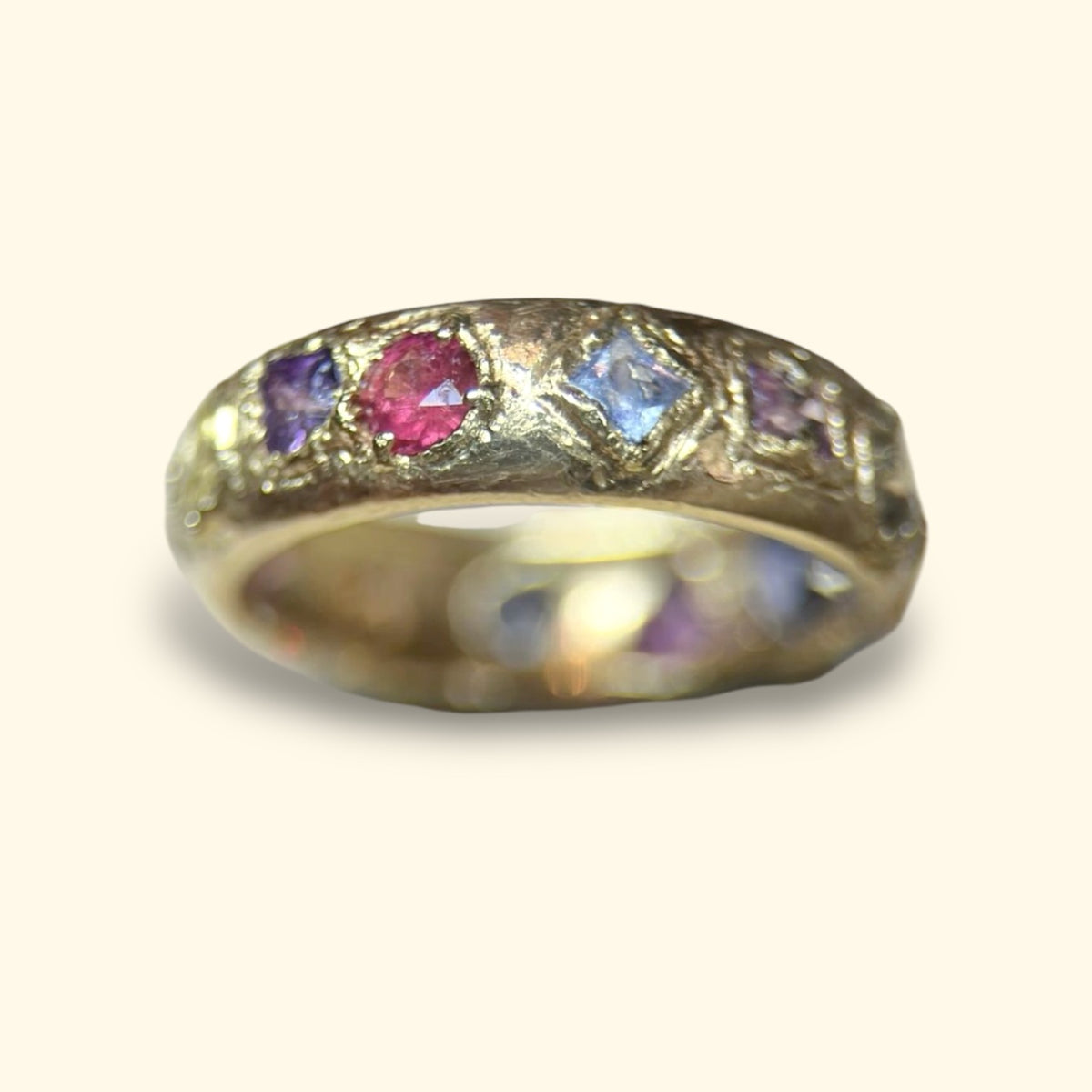 18 Ct Gold One of a kind Multicoloured Abstract Art Sapphires Heart Band - Collected — Bespoke Variations Available