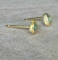 Bezel Set Wobbly Baby Mini Emerald Heart Studs 18 Ct Gold (Pair)
