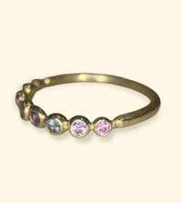 Purple Pastel Pink Purple Sapphires Bubble Band 18 Ct Yellow Gold
