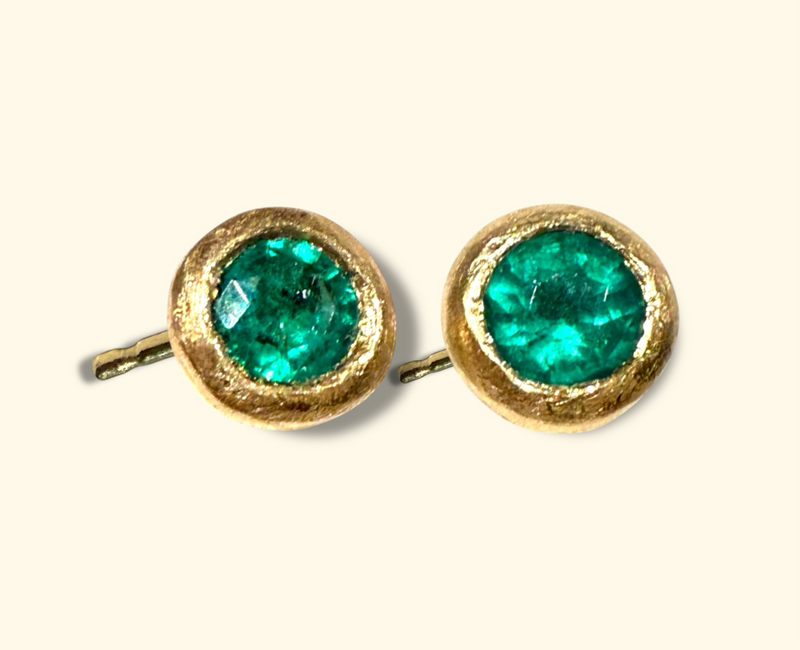 Large Natural Emerald Round Bezel Studs, Brushed 18 ct Yellow gold (Pair)