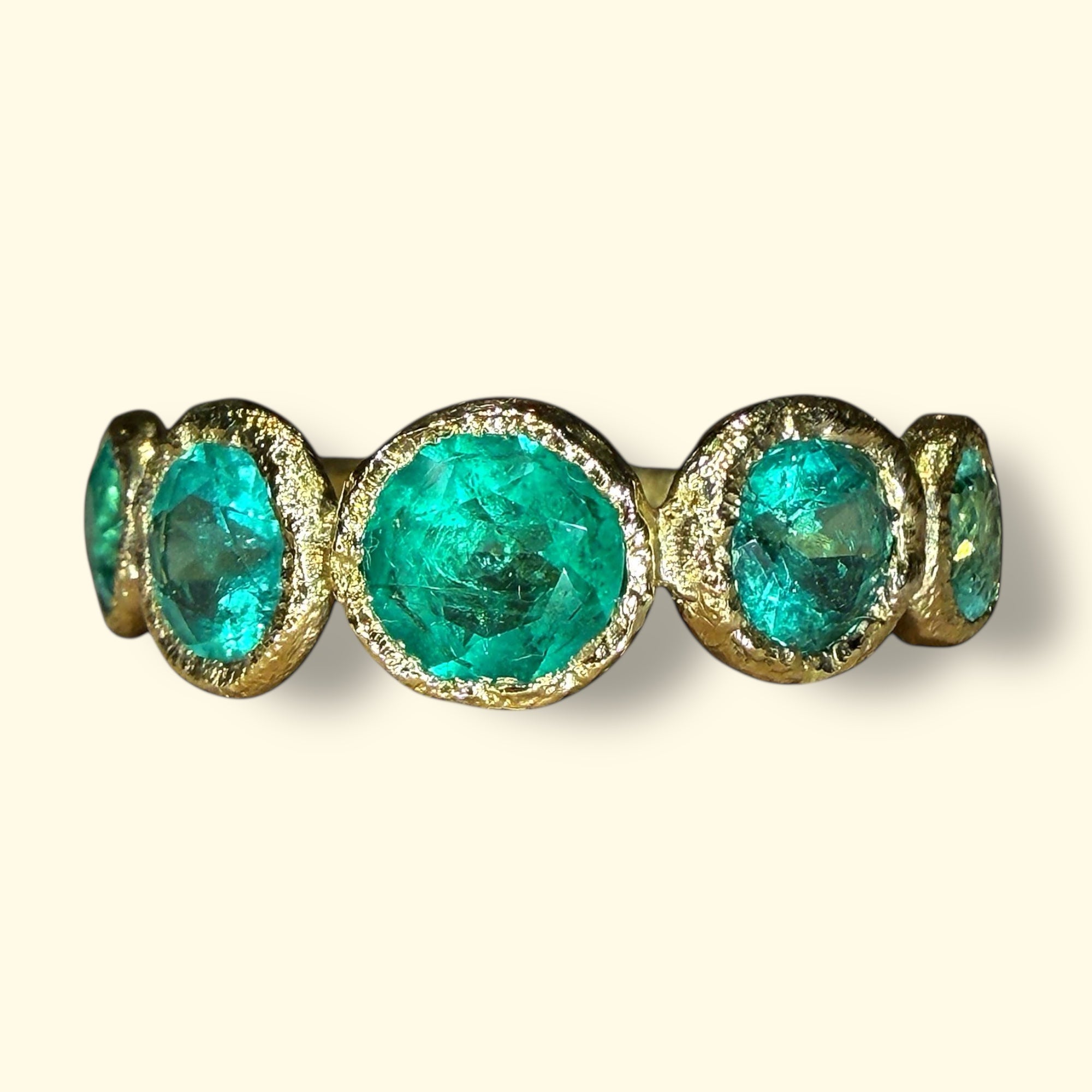 Vivid Green Colombian Emeralds Five Bezel Round Band 18 Ct Yellow Gold (Available At Tomfoolery London)