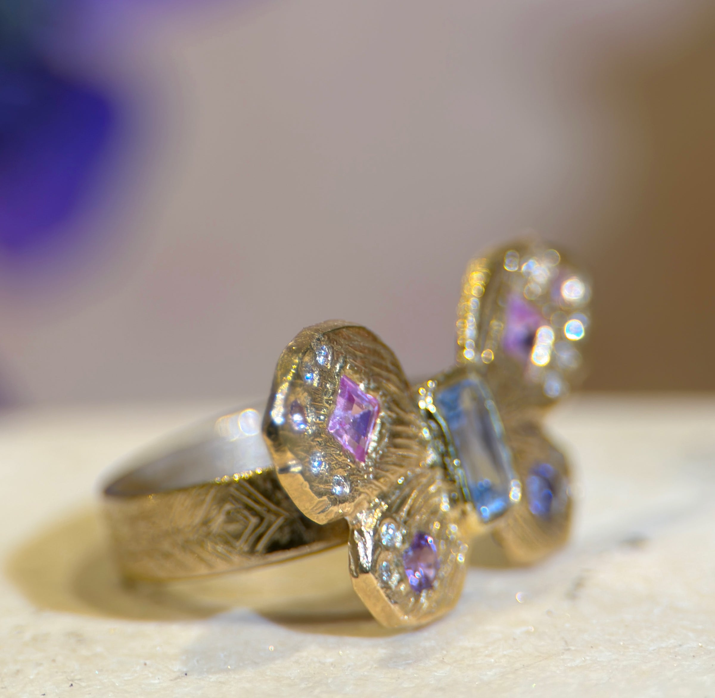 Pastel Butterfly Queen Sapphires and Diamonds Cocktail Ring 18 Ct Gold