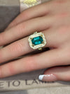 4.26 Cts Emerald Cut Art Deco 18 Ct Gold Ring with diamonds