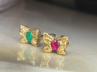 Microsculpted Colombian Emerald and Ruby Mini Studs in 18 Ct Yellow Gold (Pair)