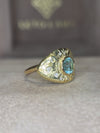 1 Cts Paraiba Eye Ring with Diamonds 18 Ct Gold