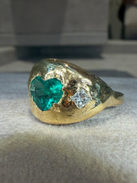 Chubby Cupid Band Colombian Emerald Heart Ring with Princess Diamonds 18 Ct Gold