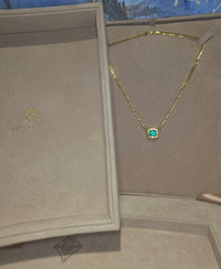 GIA Certified 2.9 Cts Colombian Emerald Half Bezel Set- Cuban Links Chain necklace & choker in 18 Ct Gold