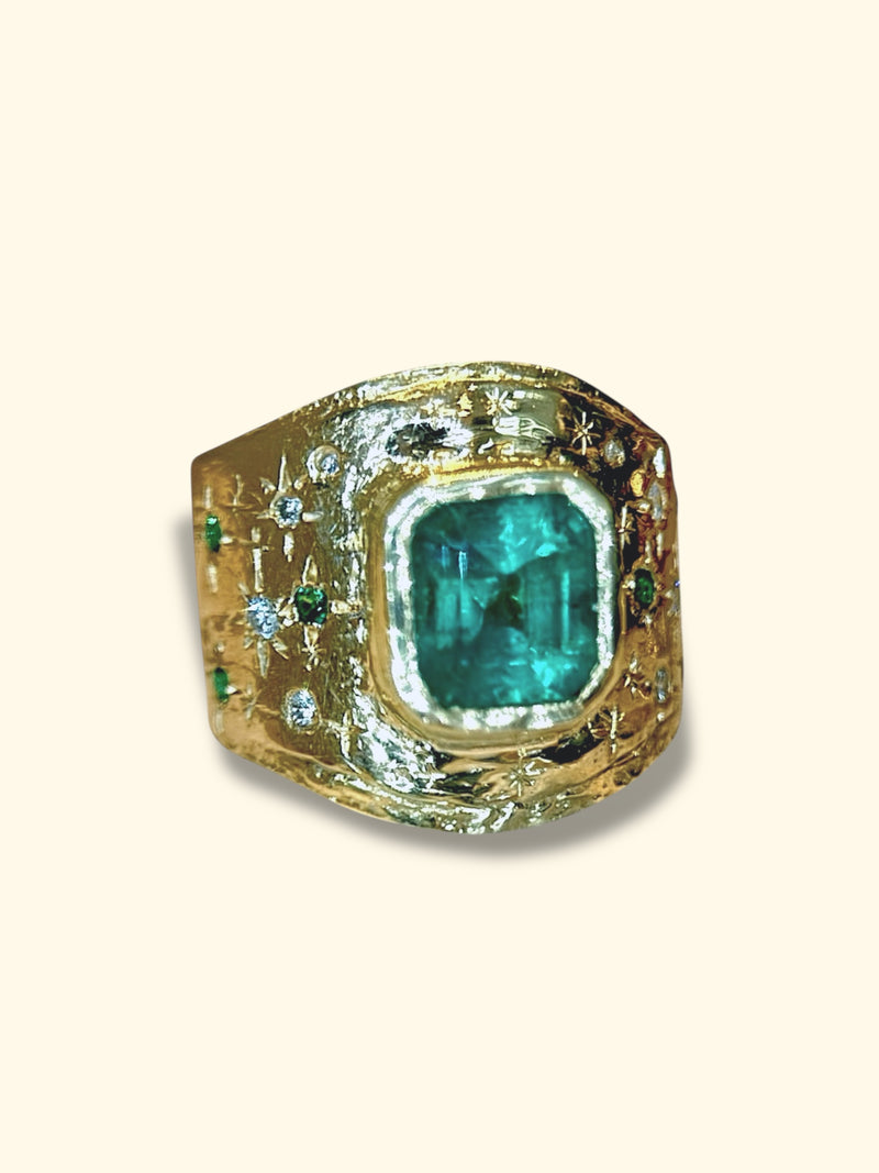 “Esmeralda” Colombian Emerald Cigar Ring Band GIA certified 1.48 Cts with Emeralds and Diamonds