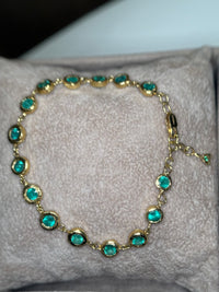 Emerald Bezel Pebbles Tennis Bracelet 18 Ct Gold