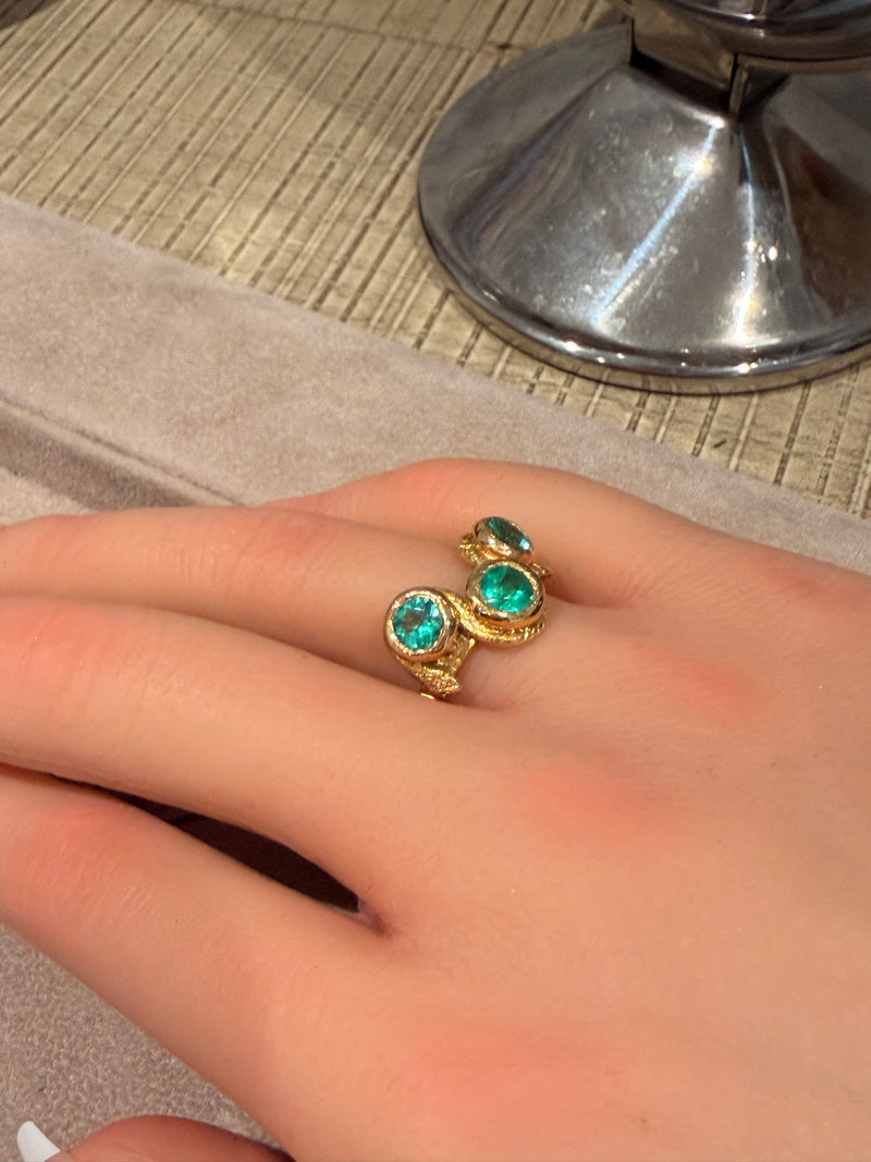 Three Colombian Emeralds Snake Ring 18 Ct Yellow Gold