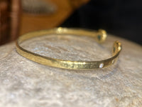 1.35 Cts Emerald Hearts Toi & Moi Love Bracelet Bangle 18 Ct Gold