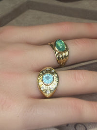 1 Cts Paraiba Eye Ring with Diamonds 18 Ct Gold