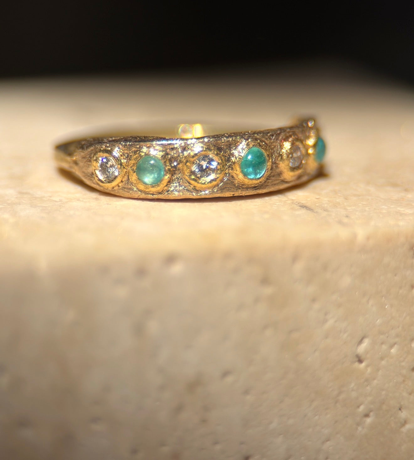 Brazilian Paraiba Tourmalines Neon Blue and Diamonds Band 18 Ct Gold