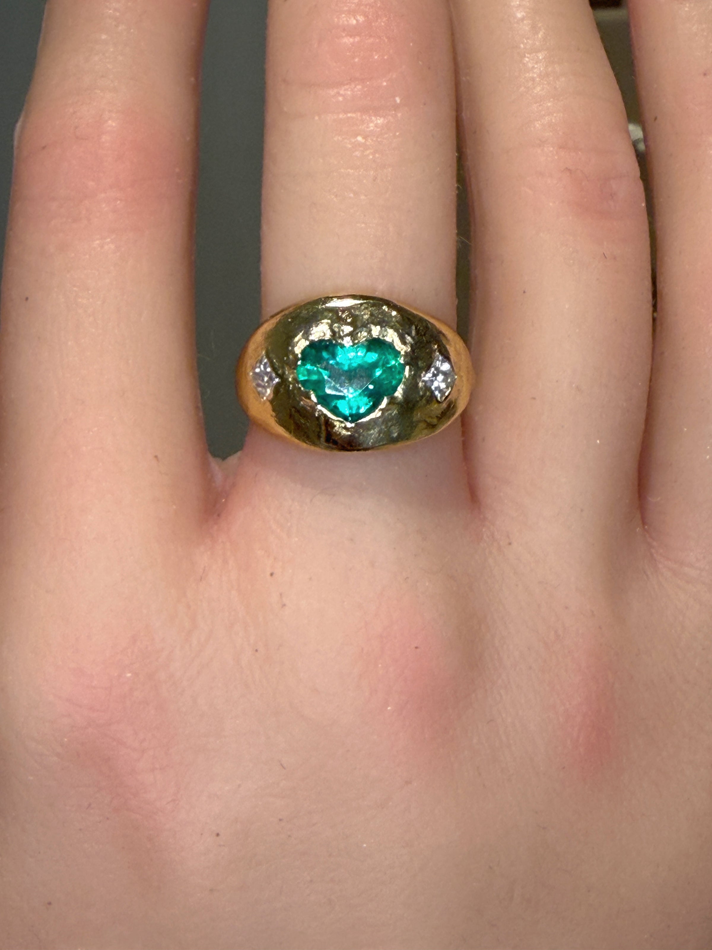Chubby Cupid Band Colombian Emerald Heart Ring with Princess Diamonds 18 Ct Gold