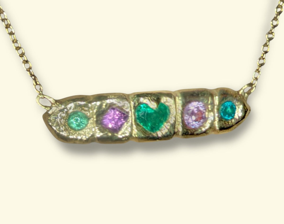 Emerald Heart Paraíba Tourmalines Sapphires Bar necklace in 18 Ct Gold