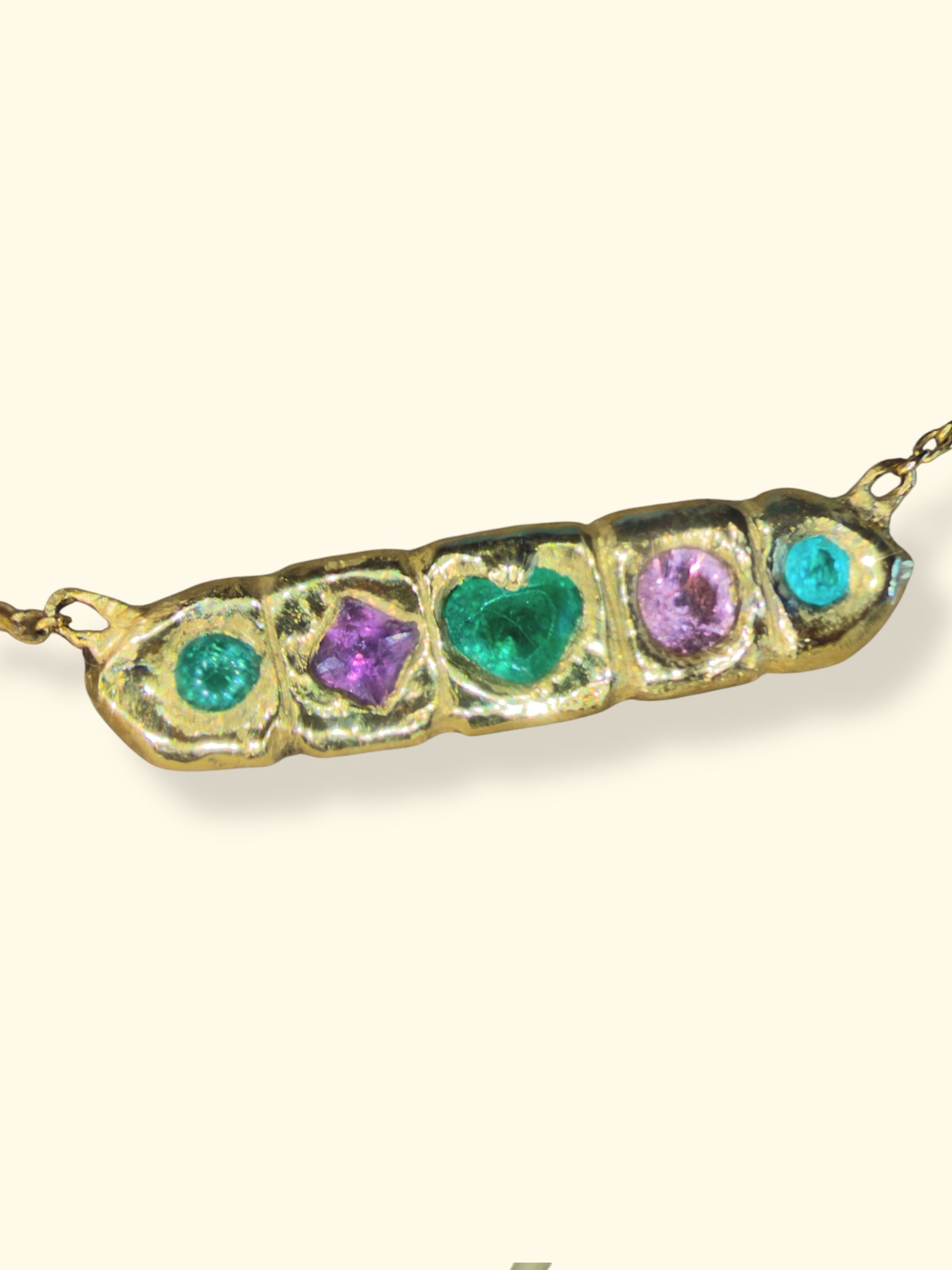 Five stories emerald Heart Paraíba Tourmalines Sapphires Bar necklace in 18 Ct Gold