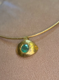 “Esmeralda Eye” Certified 2 Ct Emerald Round Large Evil Eye Wire Torque Collar Necklace 18 Ct Gold