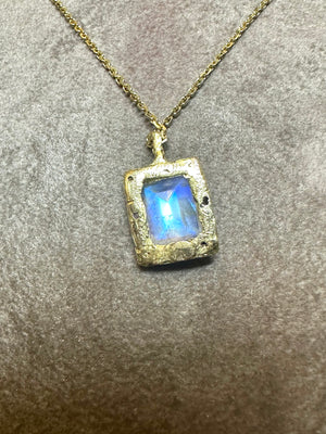One of a Kind 18K Yellow Gold Emerald Cut Moonstone Necklace with Diamonds
