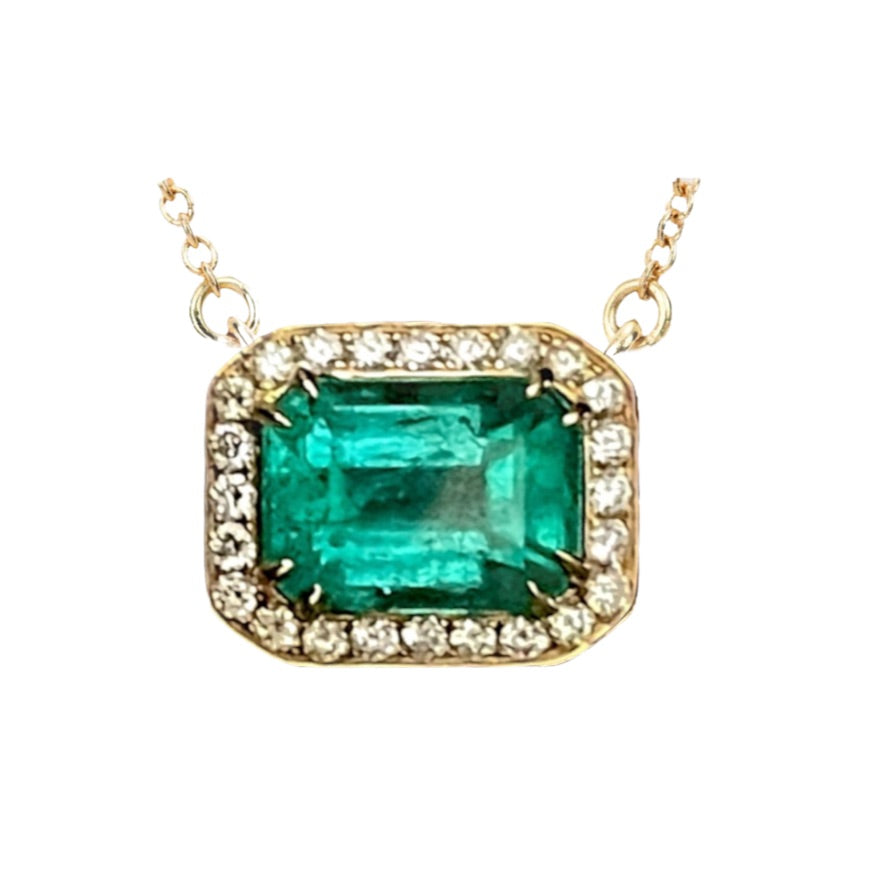 Emerald Necklace with Diamond Halo Bespoke in 18K Yellow Gold